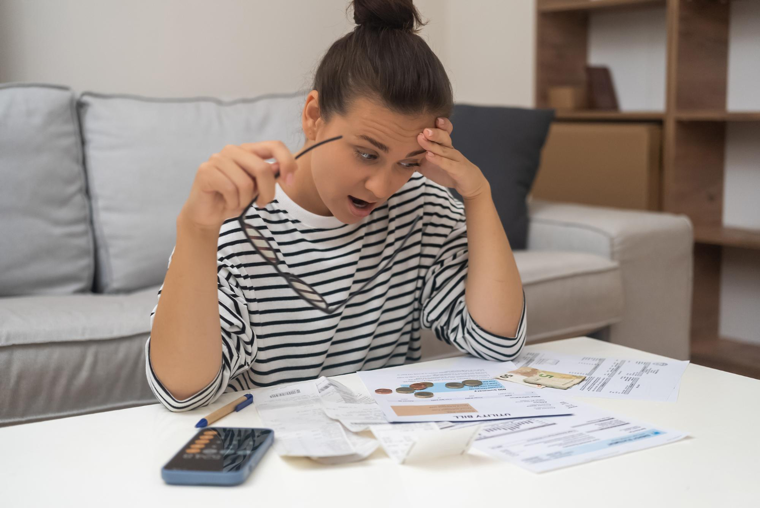 Woman learning how to pay off Credit Card Debt.