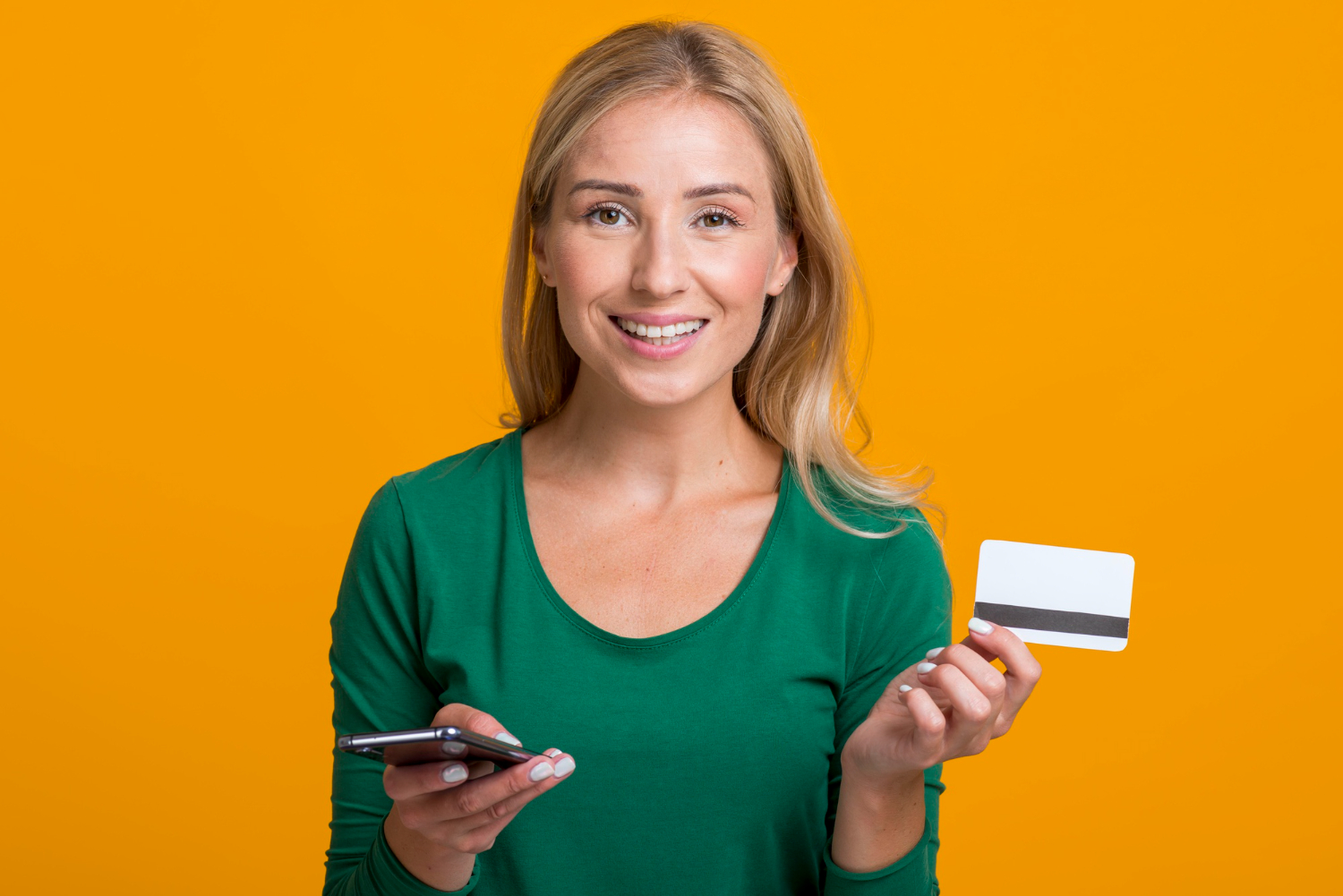 Woman learning how to choose a credit card.