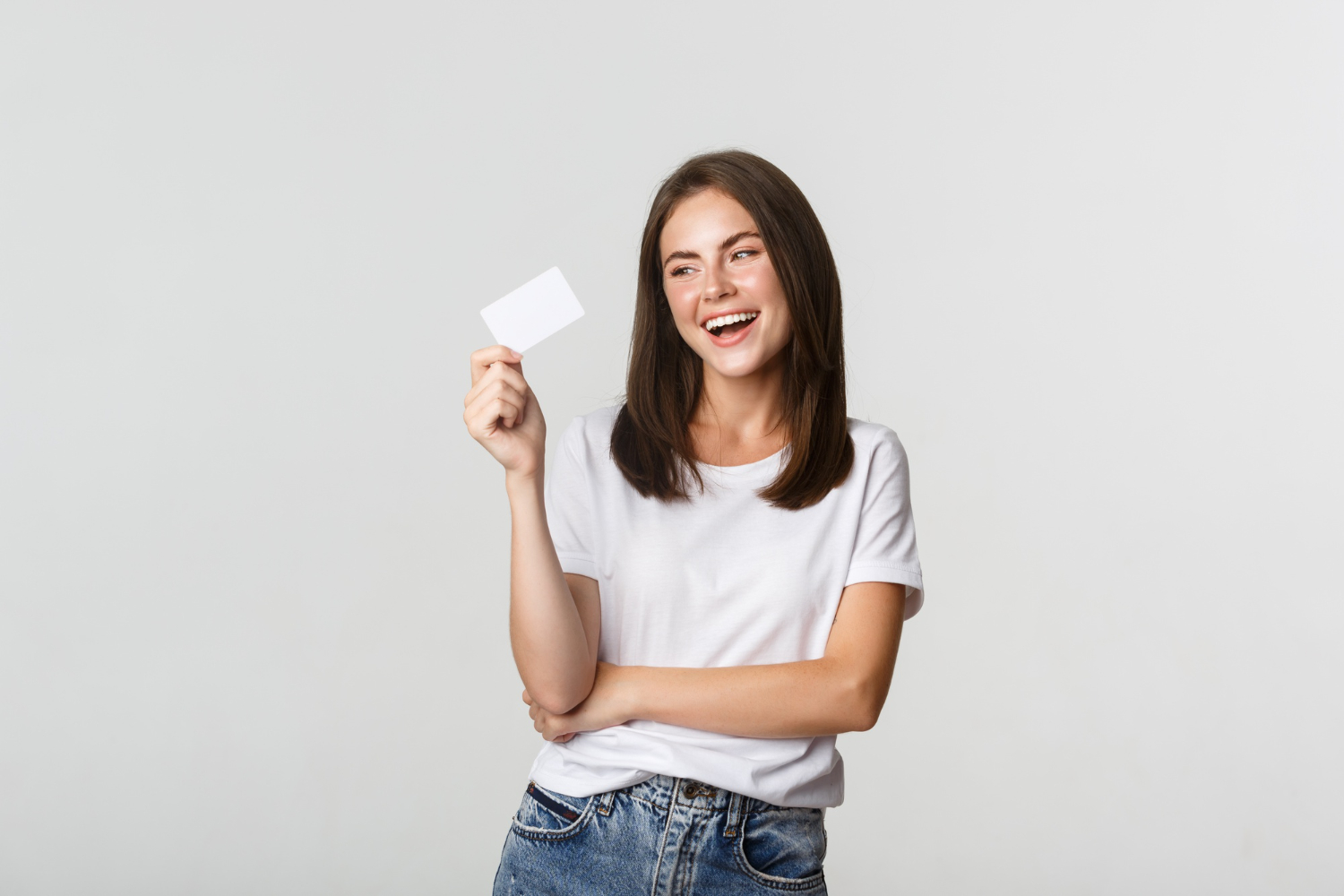 Woman using her US Bank Cash Visa Signature.