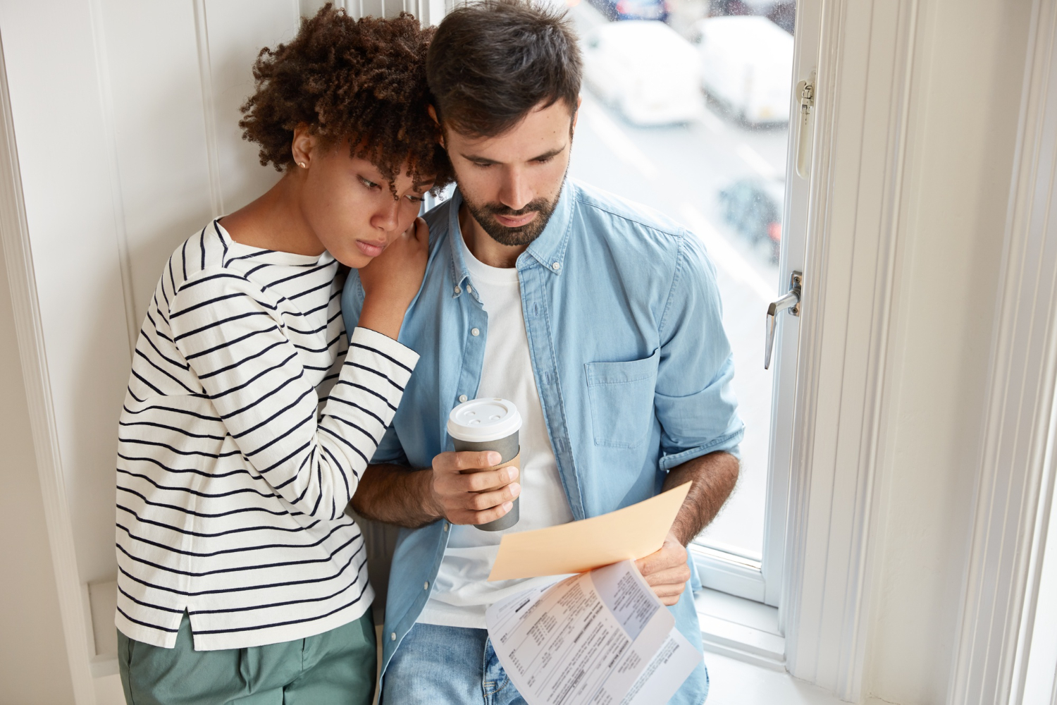 A couple trying to buy a house in the USA as a foreigner.