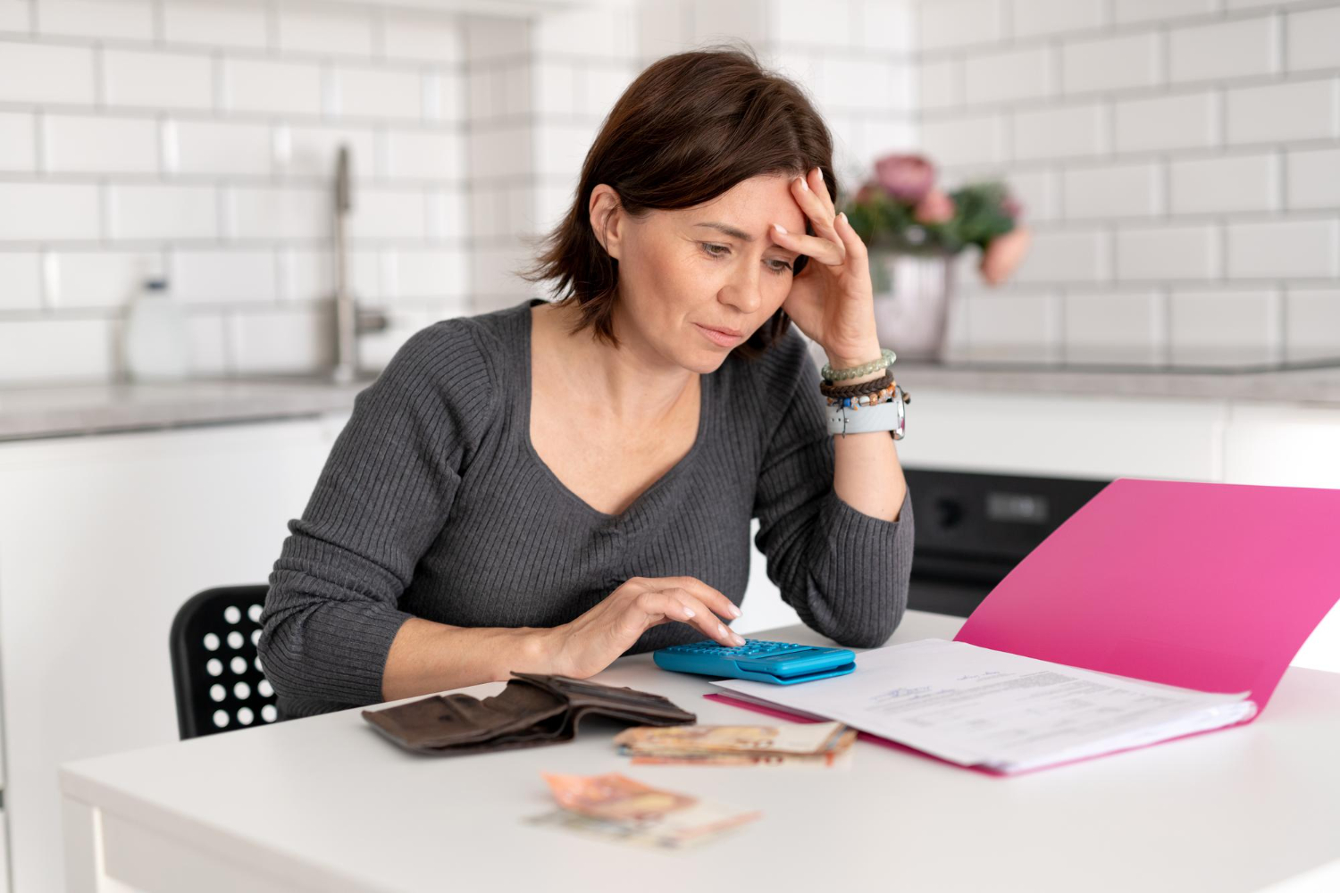 woman looking for Paycheck-to-Paycheck Survival Tips.