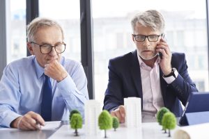 Refinancing vs Buying in 2026: A Cost and Rate Comparison