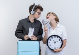 Flight delay compensation vs insurance