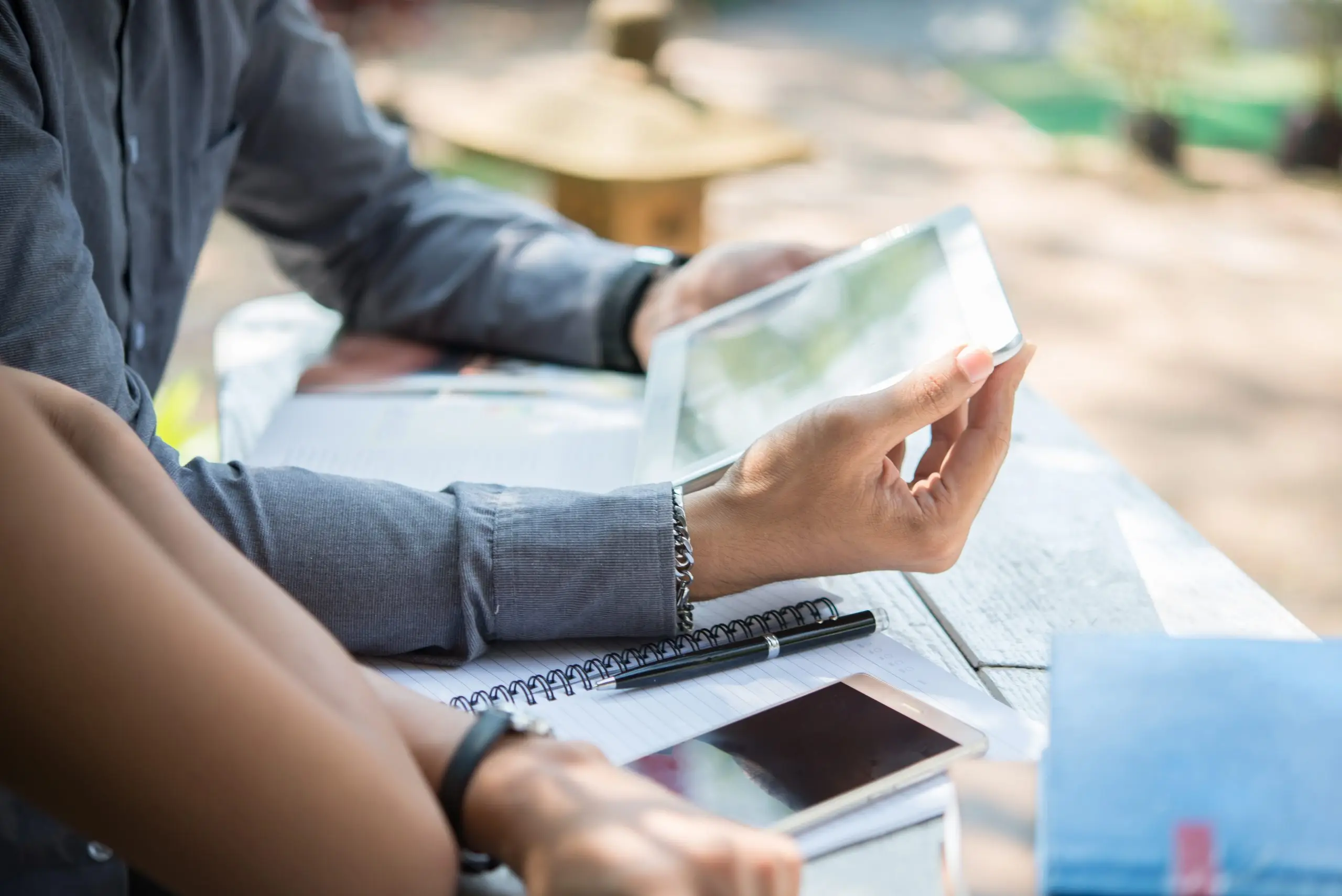 High-Yield Savings Accounts 2026: Benefits and Drawbacks